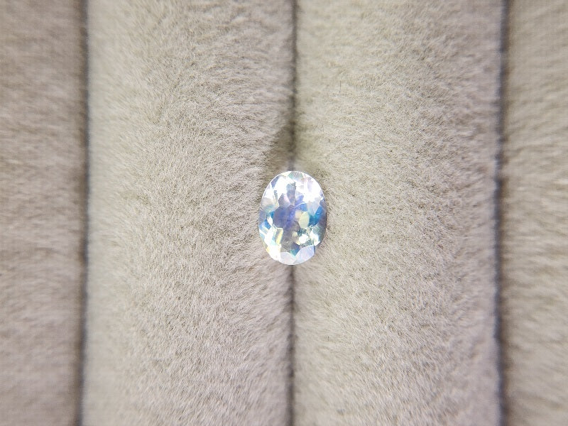 0761-14　アンデシンラブラドライト　0.63ct