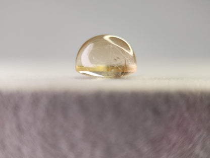 0107-2-2　ルチルクォーツキャッツアイ　3.89ct