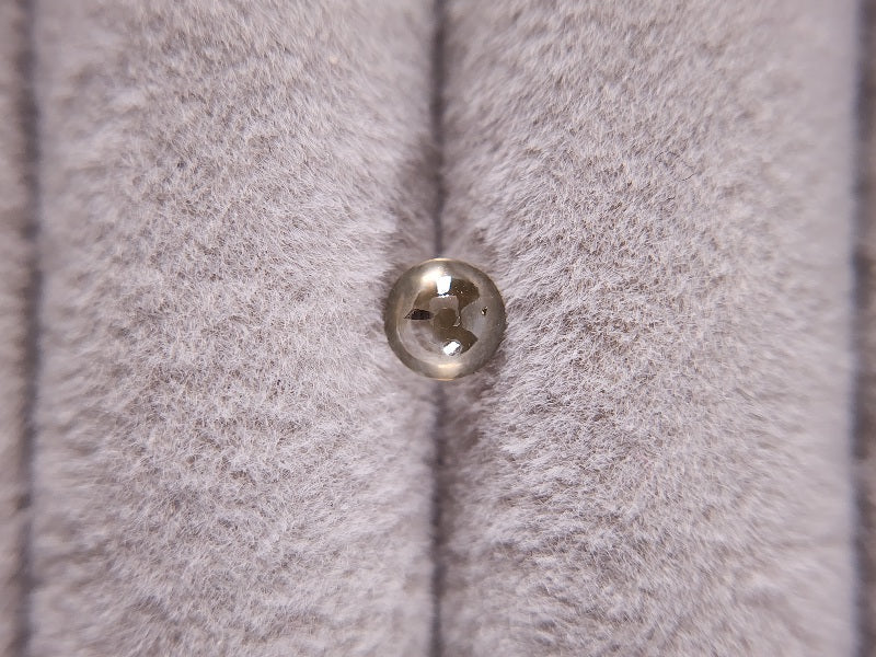 0015-5-1　ダイヤモンド(カボション)　0.39ct