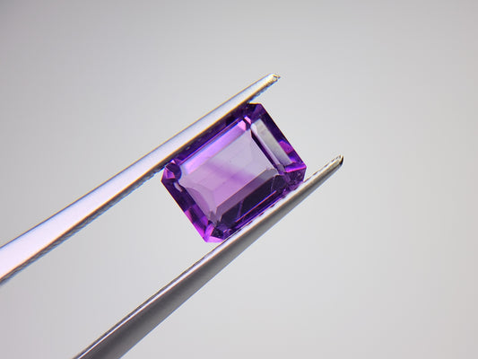 0918-3-5　アメジスト　1.54ct