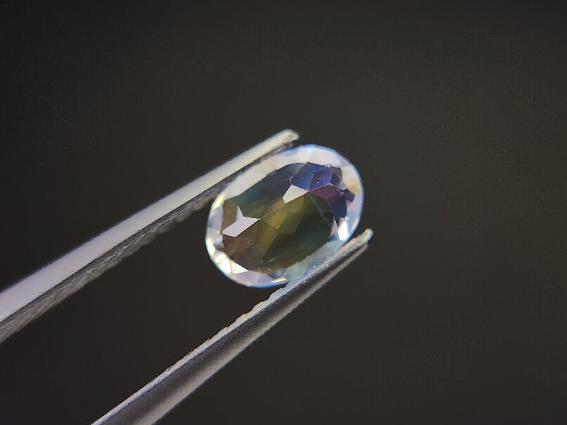 0761-12　アンデシンラブラドライト　0.68ct