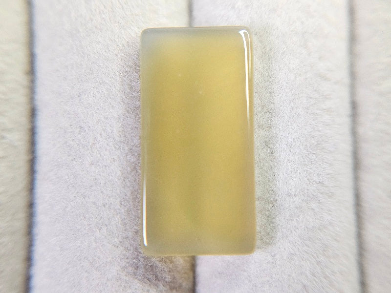 CHL-4　カルセドニー　8.38ct