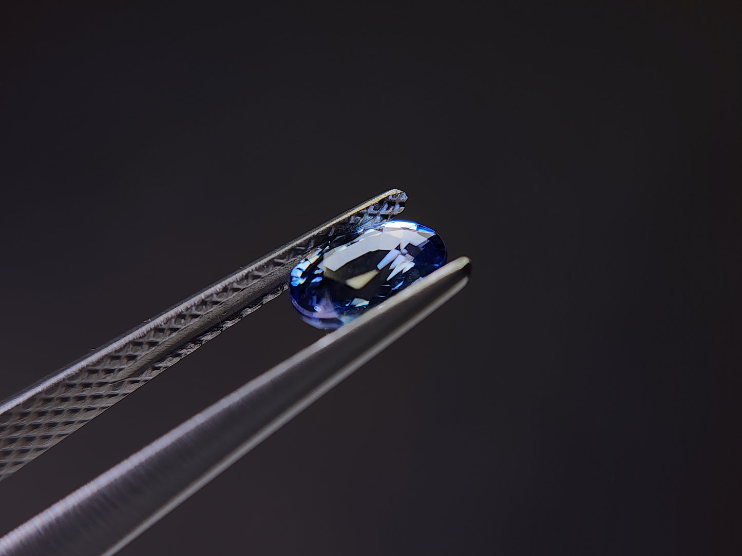 0904-9　サファイア　0.66ct