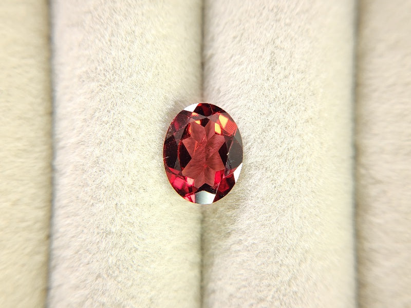 0910-4-9　ガーネット　2.56ct