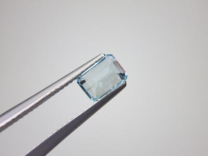 0008-16　アクアマリン　0.74ct
