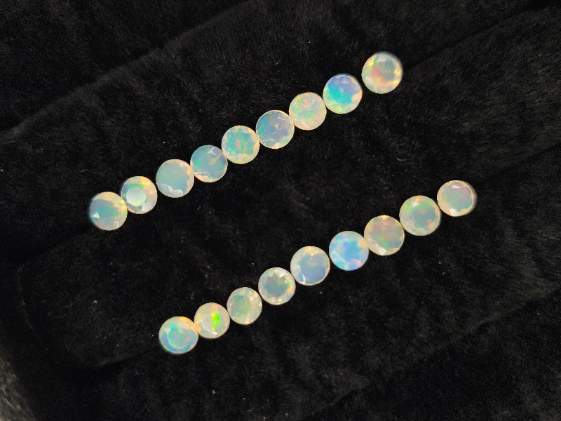 0909-6-2　オパール18石セット