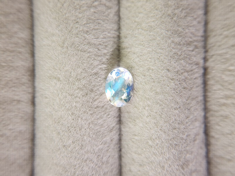 0761-13　アンデシンラブラドライト　0.67ct