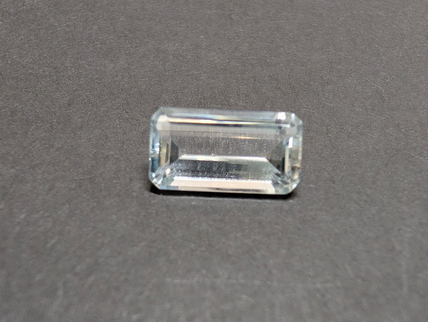 0072 バイカラートパーズ 5.20ct