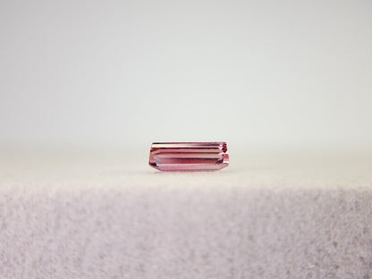 0879-27 トルマリン  0.72ct