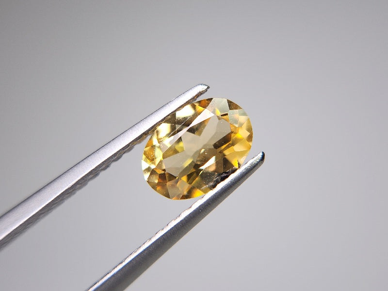 yeBE-10　イエローベリル　0.58ct