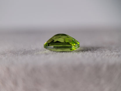 0238【ランダム発送】ペリドット【1石あたり約2.02ct】