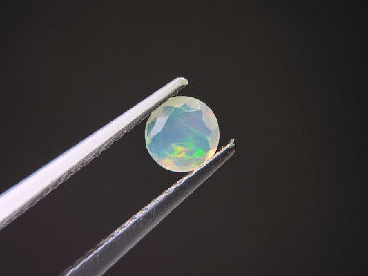 0909-4-6　オパール　0.20ct