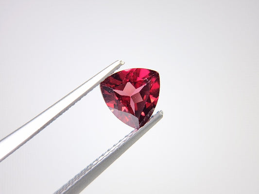 0910-1-16　ガーネット　1.39ct