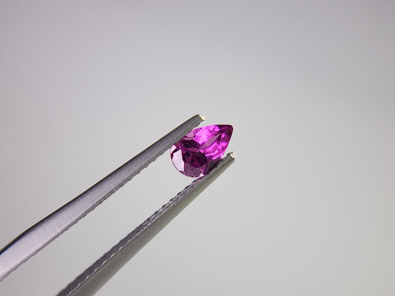 【500円均一】11/24正午まで　ロードライトガーネット　0.56ct　3