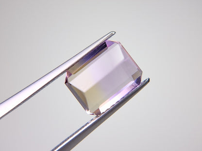 AMT-13　アメトリン　2.89ct