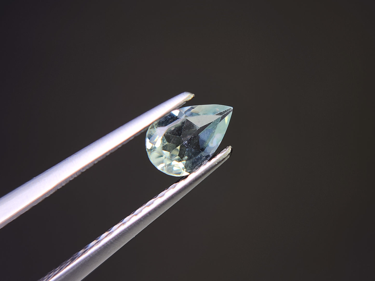 0878-2-10　グリーンベリル　0.33ct