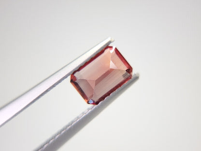 0151-2-5　バイカラーアンデシン　1.11ct