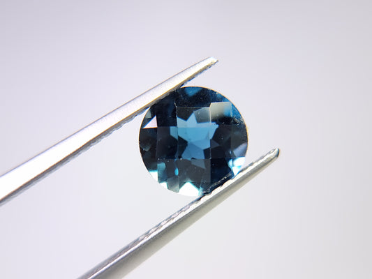 0931-9　ロンドンブルートパーズ　1.55ct