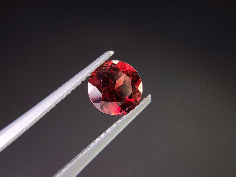 0910-2-5　ガーネット　1.57ct