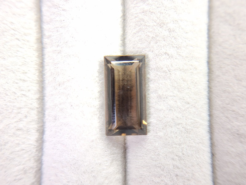 SMQ-11　スモーキークォーツ　4.45ct