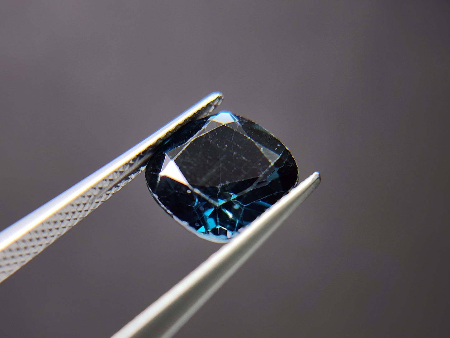 0931-4　ロンドンブルートパーズ　3.05ct