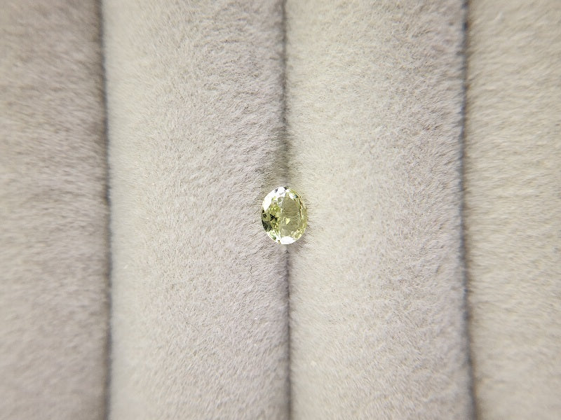 0654-3-2　ゾイサイト　0.31ct