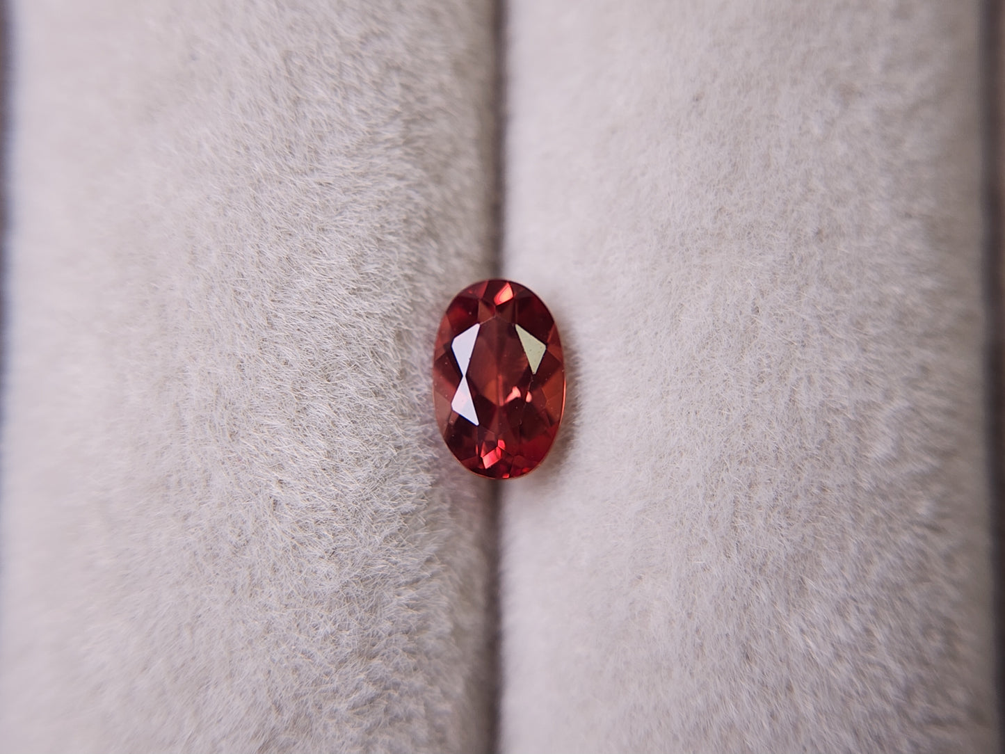 0152-1-2　バイカラーアンデシン　0.41ct