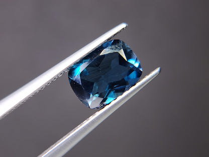 0931-7　ロンドンブルートパーズ　1.79ct