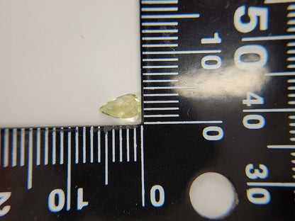 0644-9-1　ゾイサイト　0.40ct