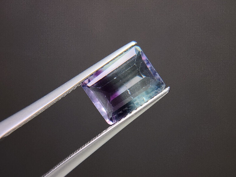 bc-FLO-33　バイカラーフローライト　2.85ct