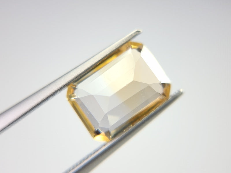 0365-4-22　バイカラーシトリン　2.51ct
