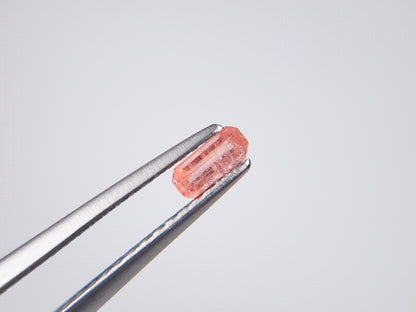 VY-1　ベイリネナイト　0.16ct