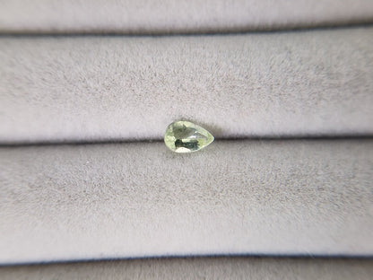 0644-9-2　ゾイサイト　0.39ct