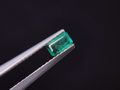 0936-4　エメラルド(ザンビア産)　0.23ct
