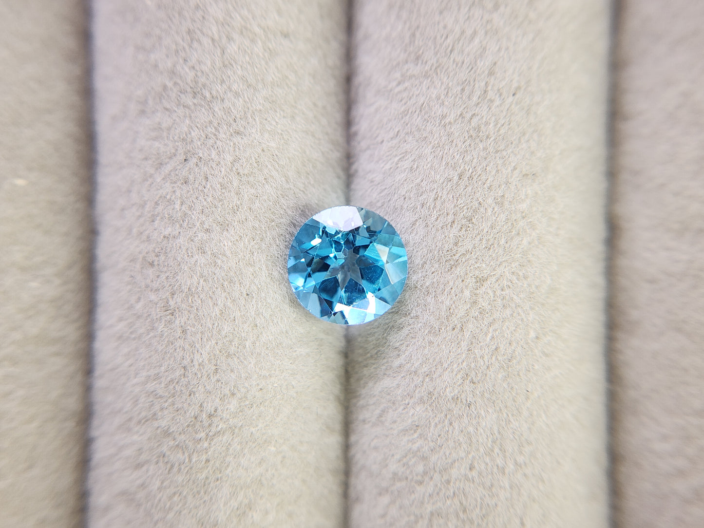 0917-35　ブルートパーズ　1.45ct