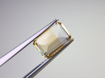 0365-5-5　バイカラーシトリン　2.04ct