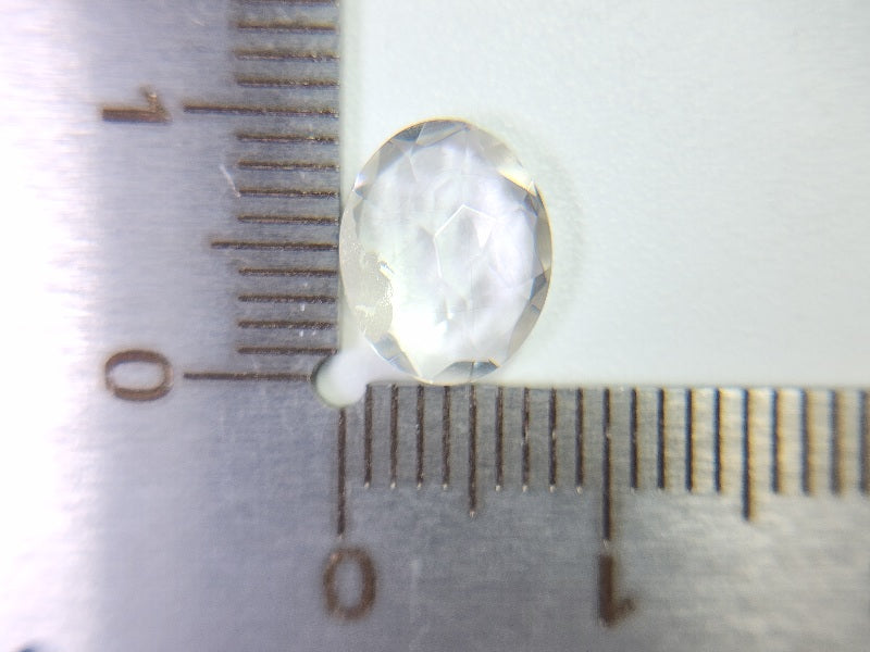 dQ-18　銀箔入り！ダブレットクォーツ　2.33ct