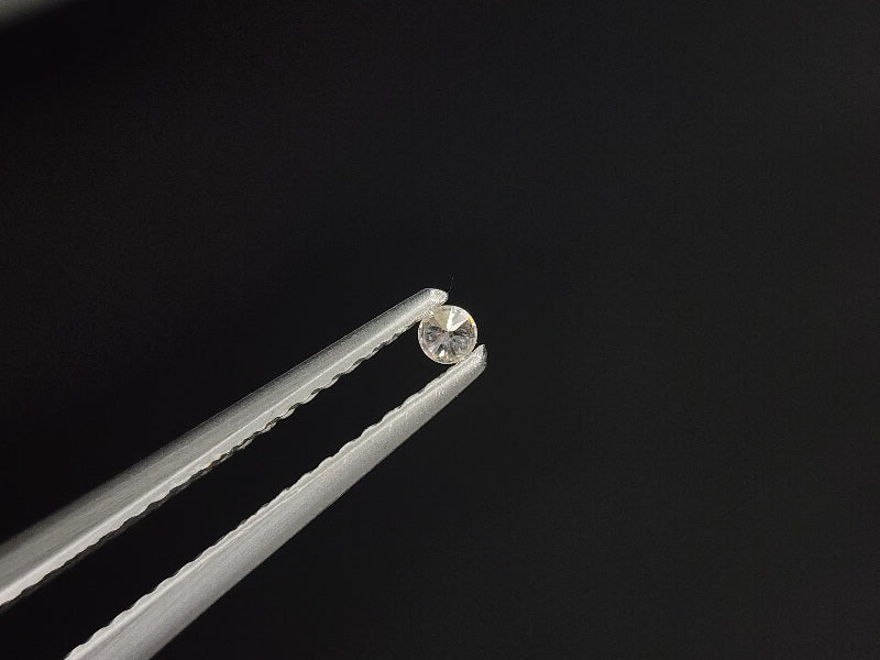 0015-1-7　ダイヤモンド　0.03ct