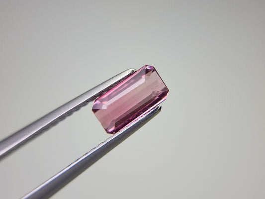 0879-27 トルマリン  0.72ct