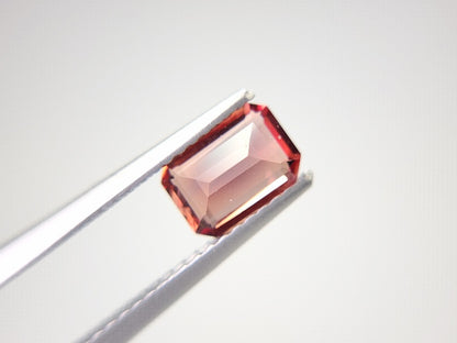 0151-2-8　バイカラーアンデシン　0.87ct