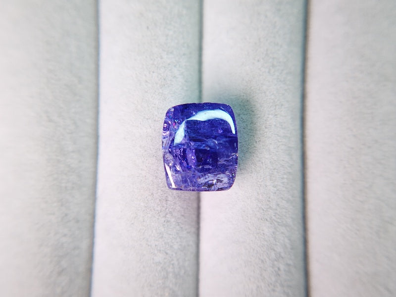 0938-20　タンザナイト(処理)　8.52ct