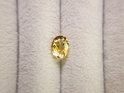 yeBE-1　イエローベリル　1.09ct