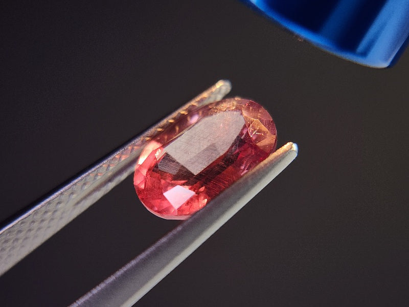 ccGA-20　カラーチェンジガーネット　2.04ct