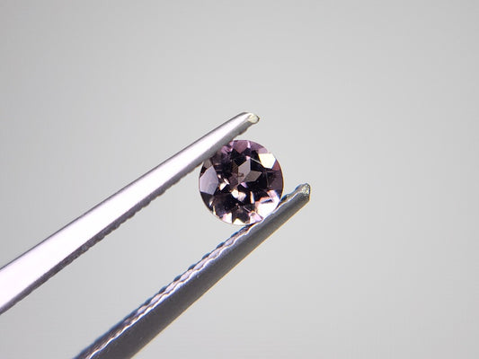 0823-17　スピネル　0.31ct