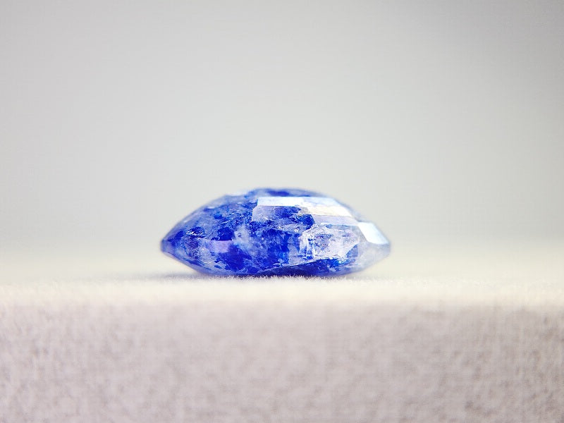 0442-2　ラズライトインソーダライト　3.68ct