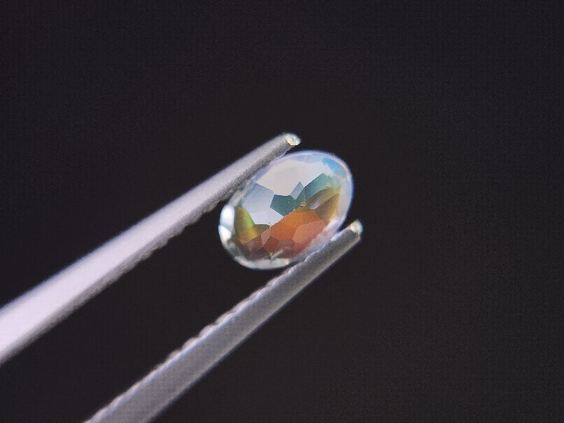 0760-8　アンデシンラブラドライト　0.48ct