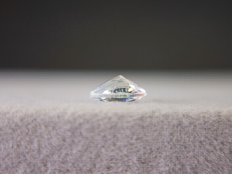 0762-21　アンデシンラブラドライト　0.33ct