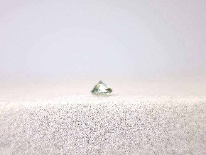 0090-40　モンタナサファイア　0.13ct