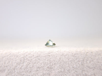 0090-40　モンタナサファイア　0.13ct