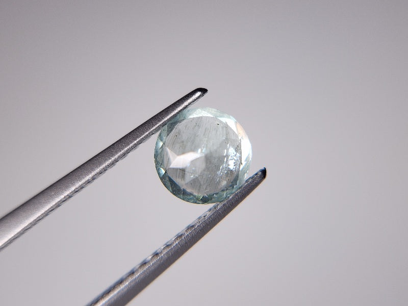 gBE-28　グリーンベリル　0.78ct